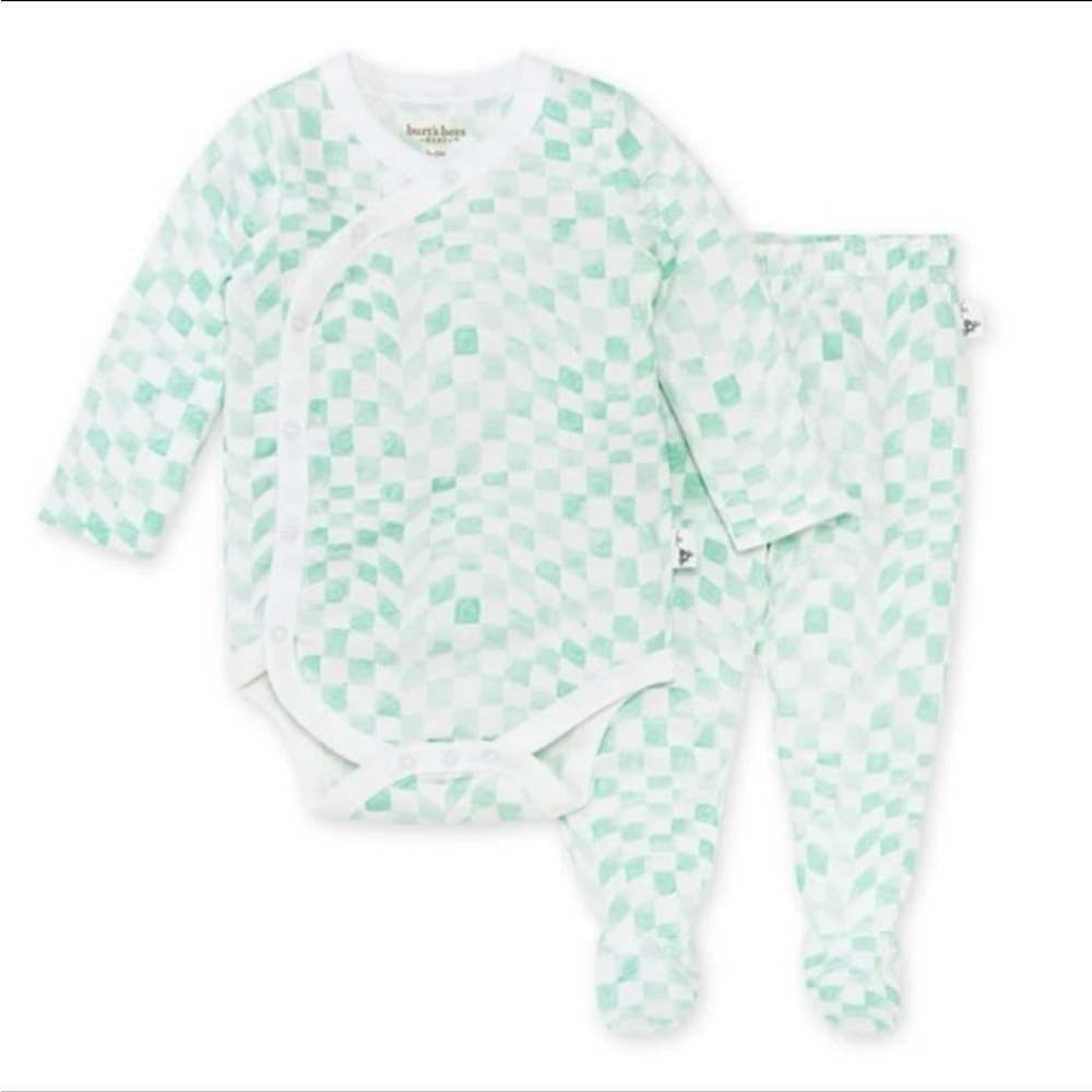 Burts Bees outfit